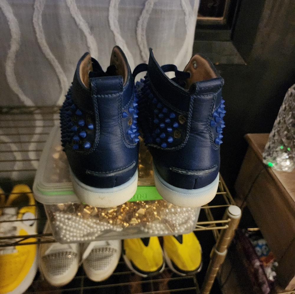 Mens - Picture 4 of 5